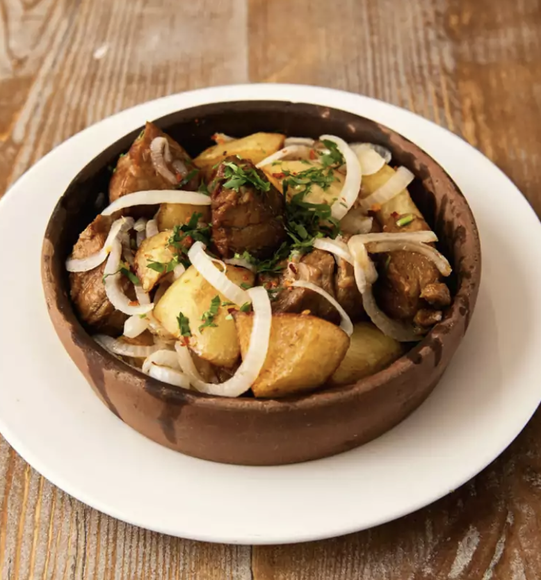 Ojaxuri With lamb meat at Tbilisuri Ezo in Tbilisi }}