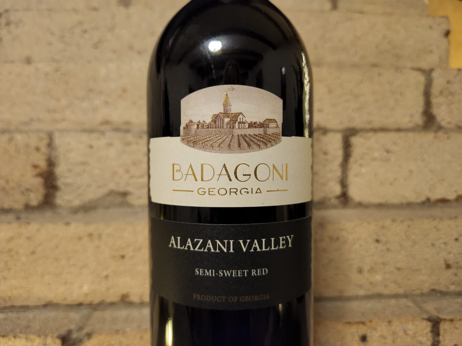 Red wine Alazani Valley semi swith 750GR at Tbilisuri Ezo Georgian restaurant in Tbilisi }}