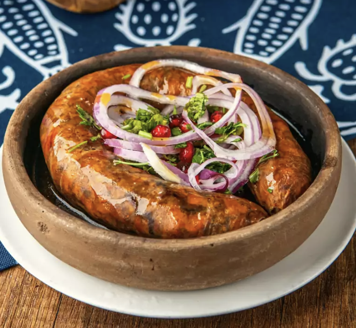 Kupati Imeruli - Georgian dish at Tbilisuri Ezo restaurant in Tbilisi }}